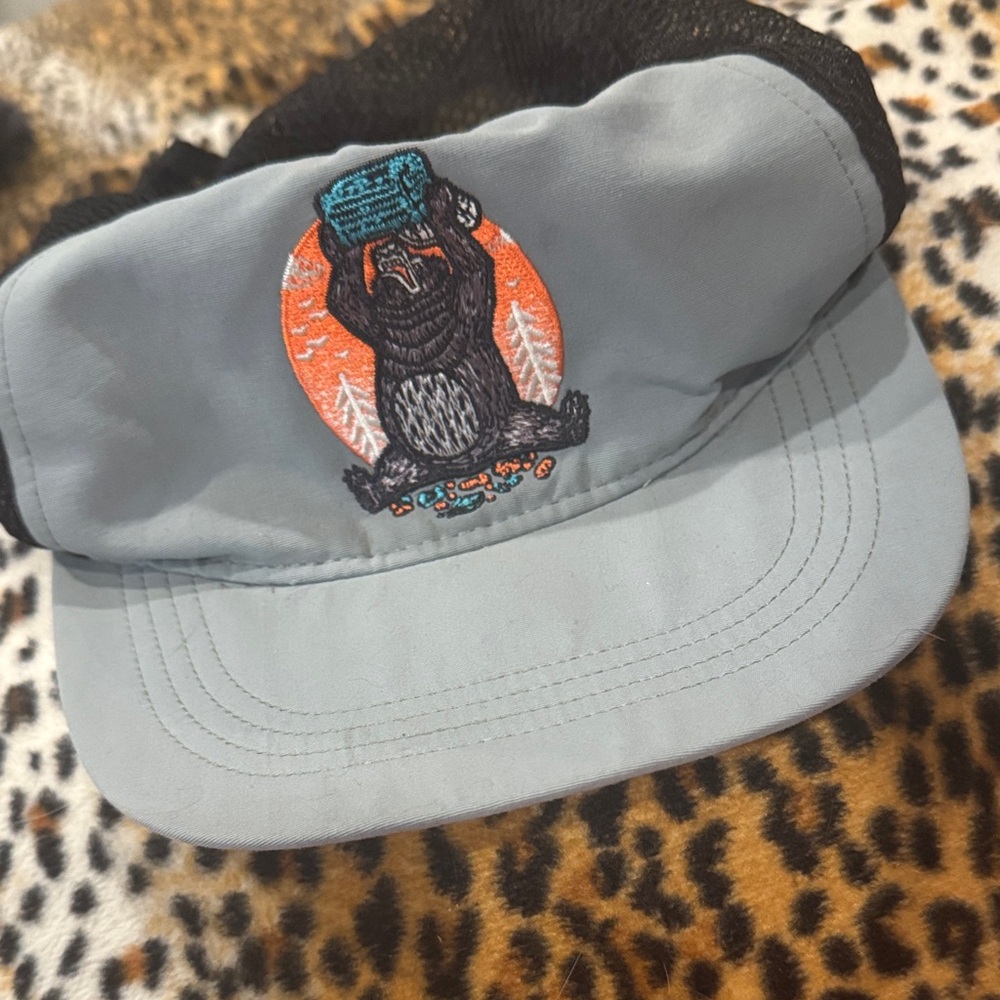 Under Armour Light Gray Cap